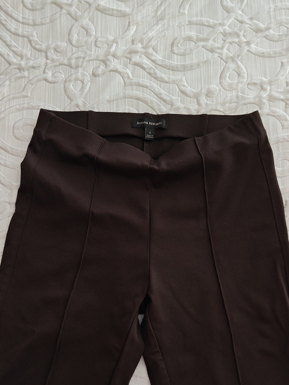 NWOT Banana Republic Dark Brown Tailored  Pants